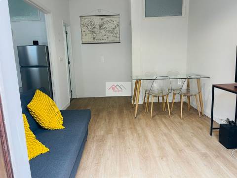 Apartamento T1 mobilado e equipado