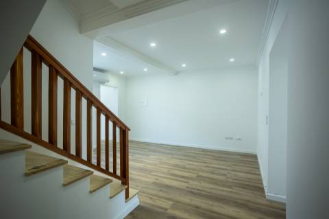 Moradia T4 Venda em Salga,Nordeste