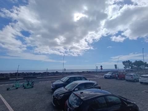 Lote de Terreno  Venda em Rosto do Cão (São Roque),Ponta Delgada