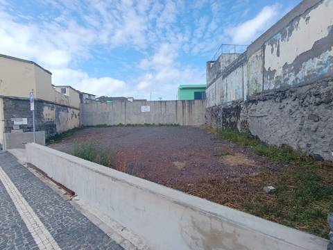 Lote de Terreno  Venda em Rosto do Cão (São Roque),Ponta Delgada