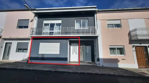 Apartamento T2 Venda em Ponta Delgada (São Sebastião),Ponta Delgada