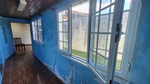 Moradia em Banda T1 Venda em Salga,Nordeste