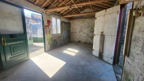 Moradia em Banda T1 Venda em Salga,Nordeste