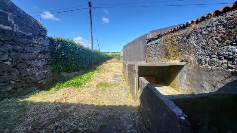 Moradia em Banda T1 Venda em Salga,Nordeste