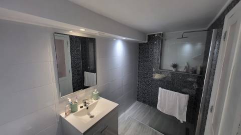 Moradia T2 Venda em Ribeira Grande (Matriz),Ribeira Grande