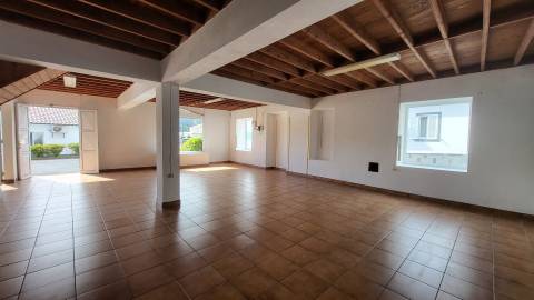 Loja  Venda em Água Retorta,Povoação