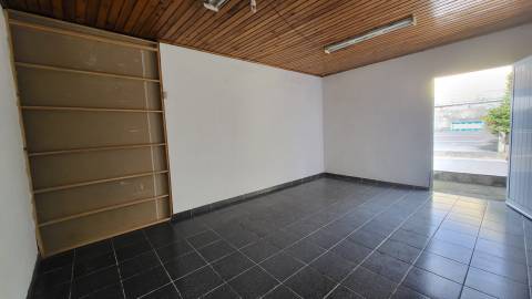 Loja  Venda em Água Retorta,Povoação