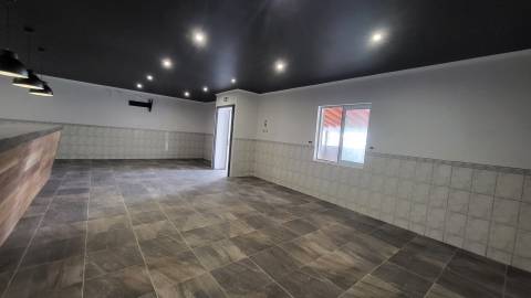 Loja  Venda em Água Retorta,Povoação