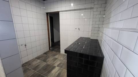 Loja  Venda em Água Retorta,Povoação