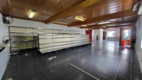 Loja  Venda em Água Retorta,Povoação