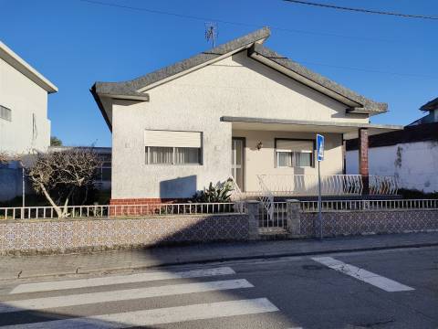 Moradia Isolada T4 Venda em Sosa,Vagos