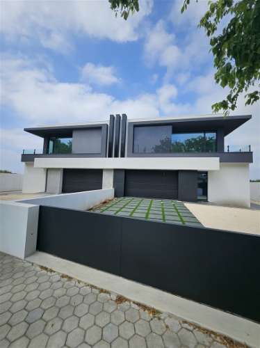 Moradia T4 Venda em Santa Joana,Aveiro