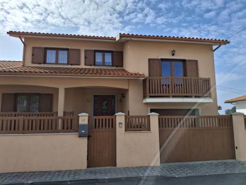 Moradia Isolada T4 Venda em Gafanha da Encarnação,Ílhavo