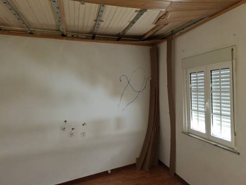 Andar Moradia T3 Venda em Belmonte e Colmeal da Torre,Belmonte