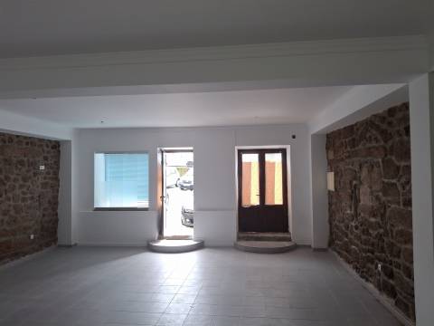 Andar Moradia T5 Venda em Belmonte e Colmeal da Torre,Belmonte