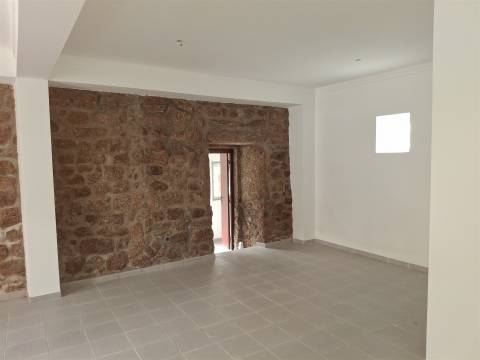 Andar Moradia T5 Venda em Belmonte e Colmeal da Torre,Belmonte