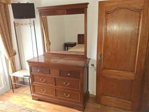 Andar Moradia T5 Venda em Belmonte e Colmeal da Torre,Belmonte