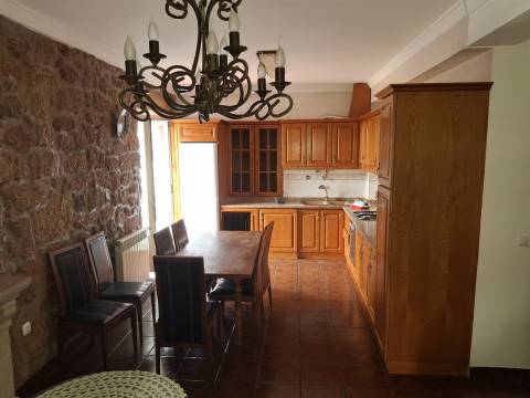 Andar Moradia T5 Venda em Belmonte e Colmeal da Torre,Belmonte