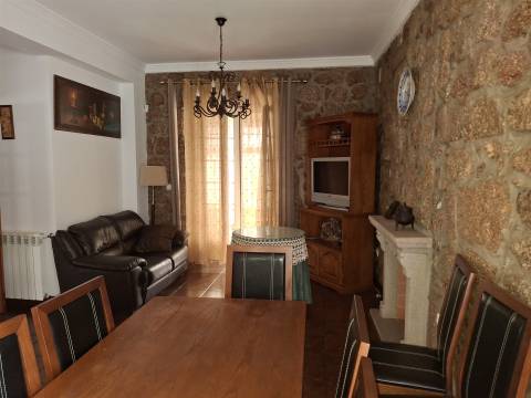 Andar Moradia T5 Venda em Belmonte e Colmeal da Torre,Belmonte