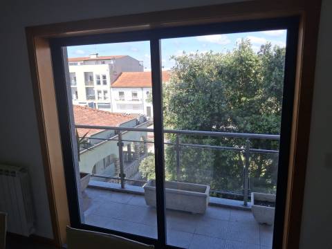 Apartamento T2 Arrendamento em São Bernardo,Aveiro