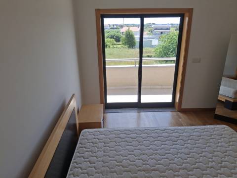 Apartamento T2 Arrendamento em São Bernardo,Aveiro