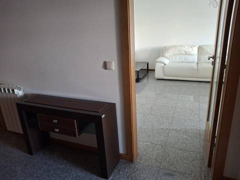 Apartamento T2 Arrendamento em São Bernardo,Aveiro