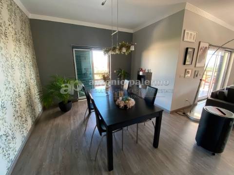 Excelente Moradia V4 para venda