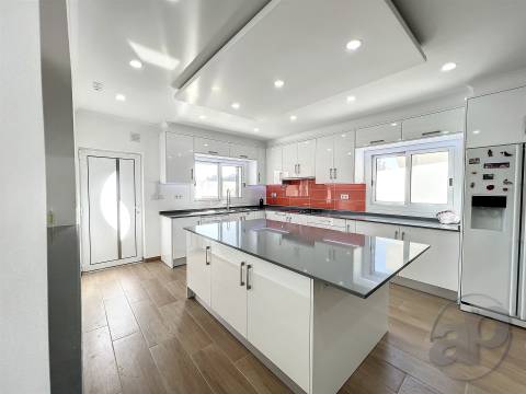 Moradia V3 para venda em Altura