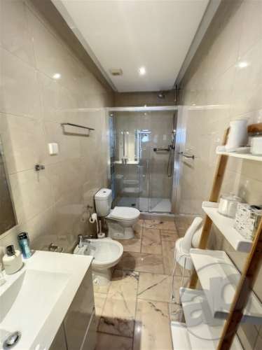 Apartamento tipo T0+1 remodelado