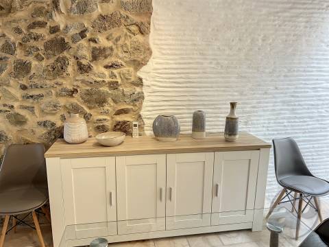 Apartamento tipo T0+1 remodelado