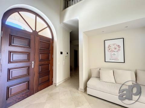 Excelente moradia v4 para venda no Monte Rei Golf