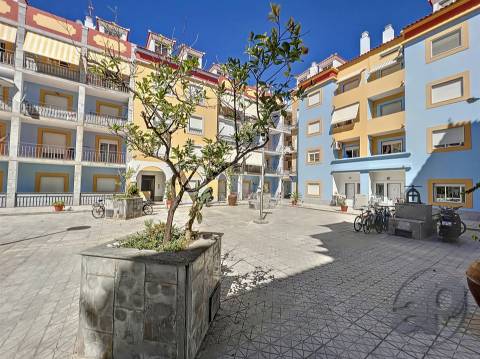 Apartamento duplex T1+3 para venda