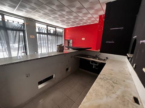 Loja/Bar para venda em Monte Gordo