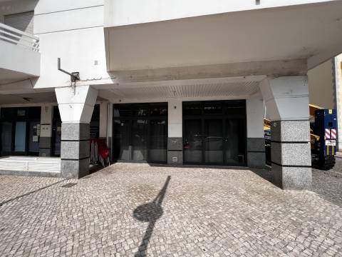 Loja/Bar para venda em Monte Gordo