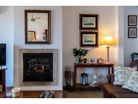 Moradia isolada com piscina e garagem para venda em Altura