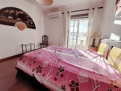 Apartamento T3 duplex na primeira linha Rio