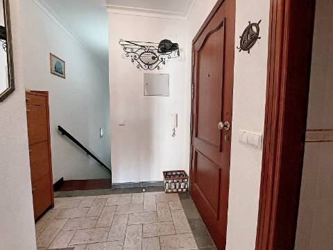 Apartamento T3 duplex na primeira linha Rio