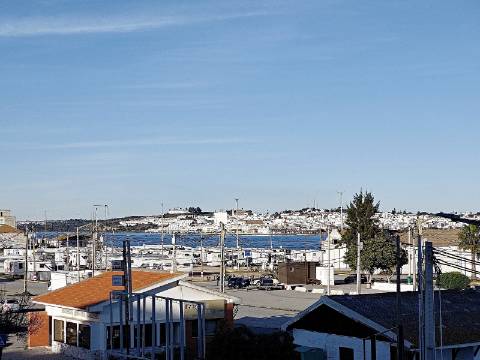 Apartamento T3 duplex na primeira linha Rio