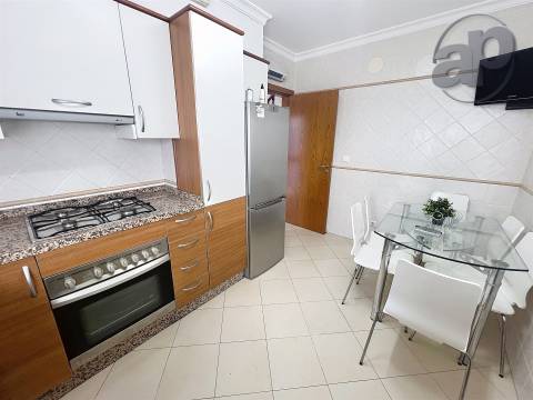 Duplex T1+2 à Venda: Oportunidade Imperdível!