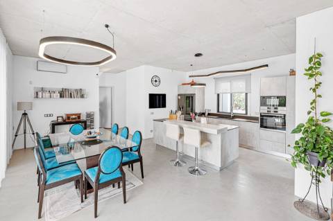 Moradia V4 para vende em Almancil