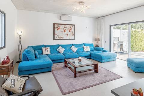 Moradia V4 para vende em Almancil