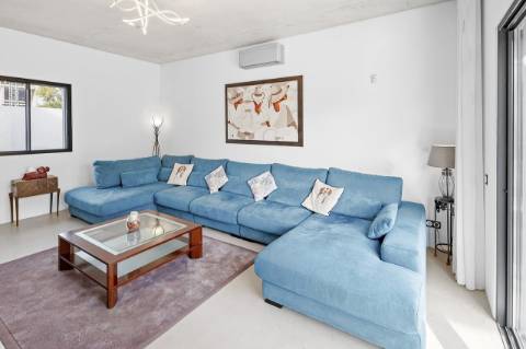 Moradia V4 para vende em Almancil