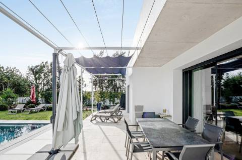 Moradia V4 para vende em Almancil