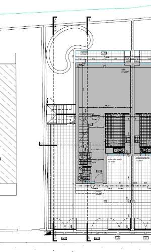 Moradia Moderna com Piscina a 5 Minutos das Praias de Altura