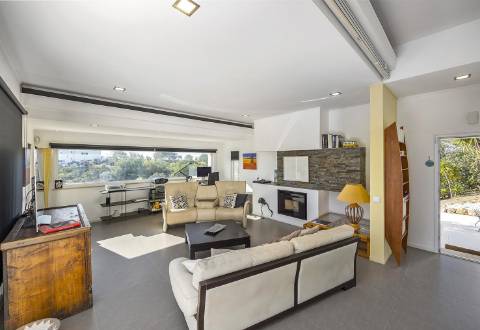 Moradia V3 Isolada perto de Vilamoura