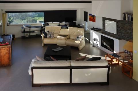 Moradia V3 Isolada perto de Vilamoura