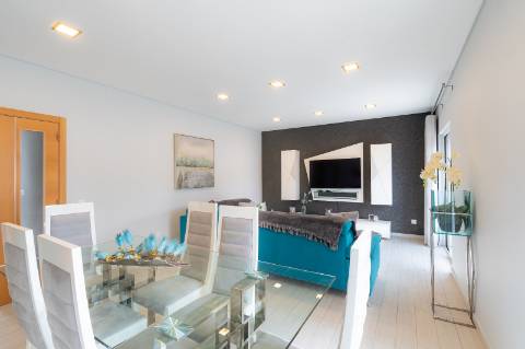 Magnífica moradia de luxo com 4 quartos