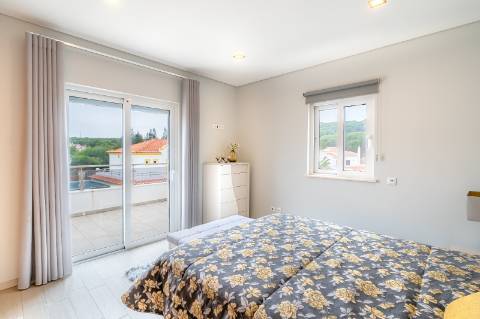 Magnífica moradia de luxo com 4 quartos