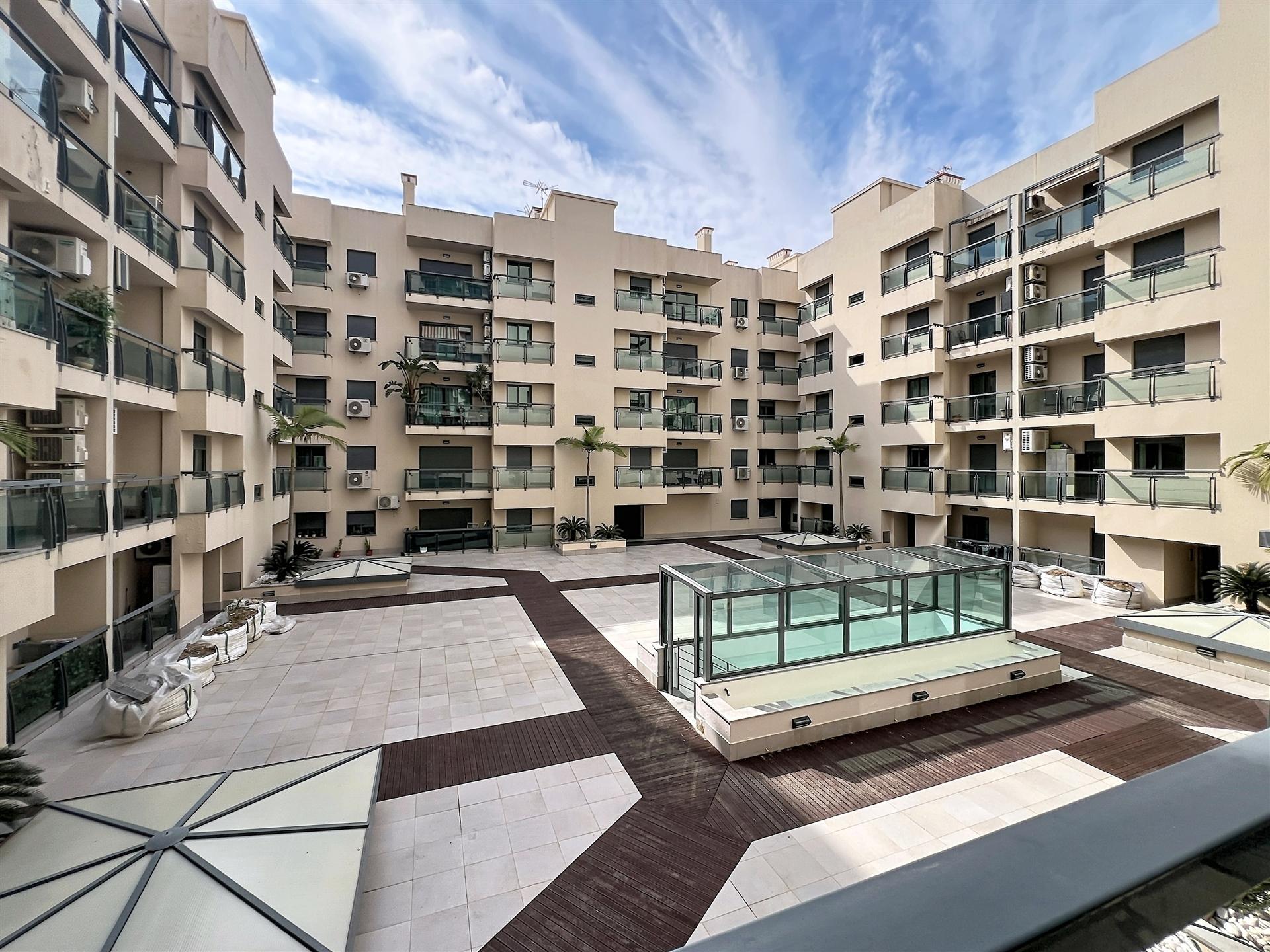 T3 com estacionamento