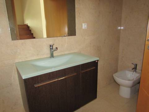 Moradia em Banda T3 Venda em Seixas,Caminha